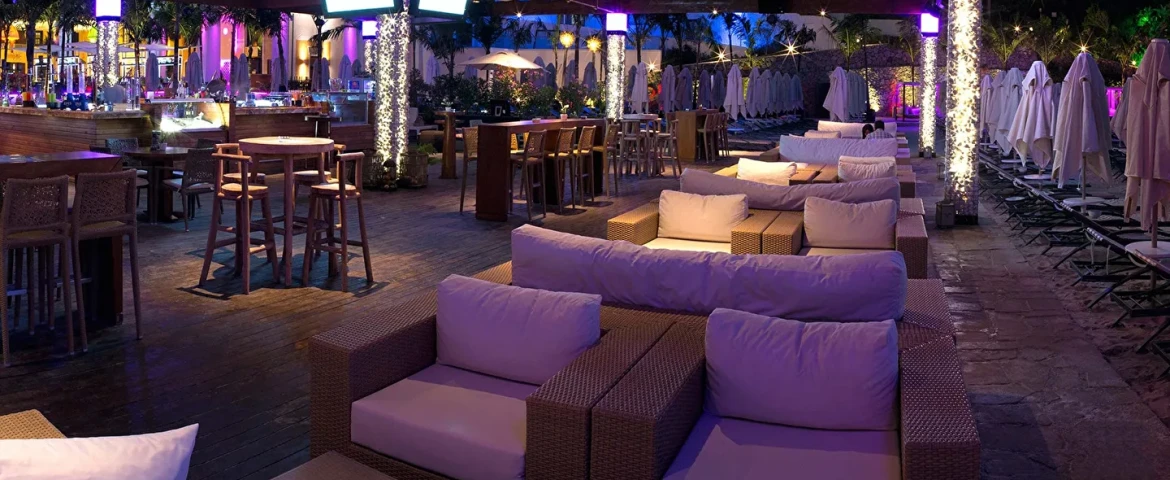 Cratos Premium Hotel Casino & SPA