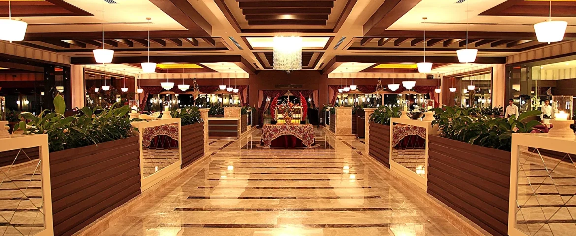 Cratos Premium Hotel Casino & SPA