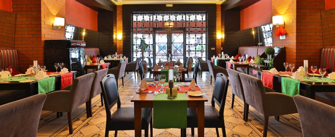 Crystal De Luxe Resort & Spa