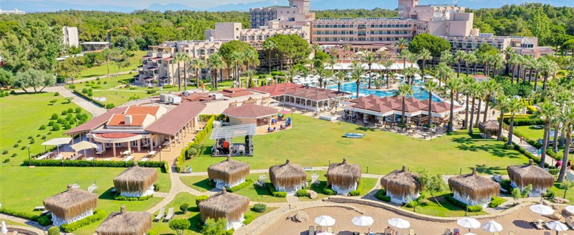 Crystal Tat Beach Golf Resort & Spa