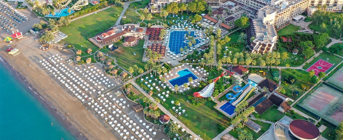 Crystal Tat Beach Golf Resort & Spa
