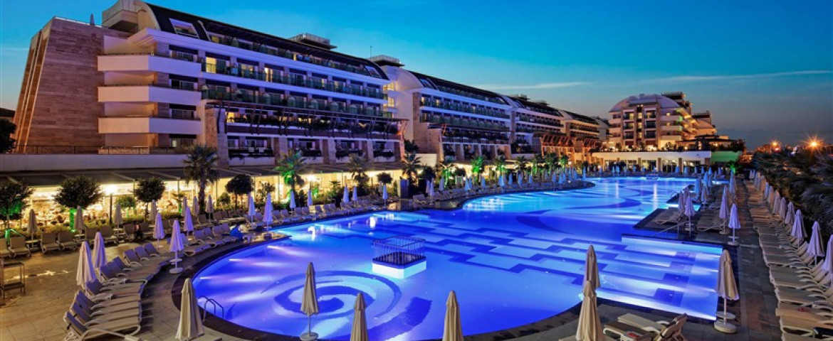 Crystal Waterworld Resort & Spa