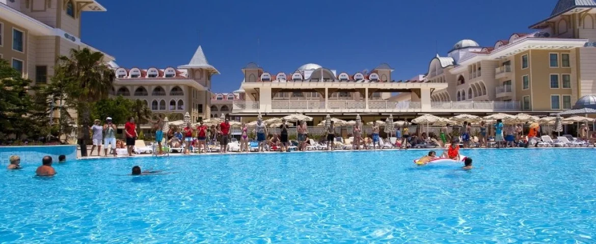 Side Star Resort Hotel