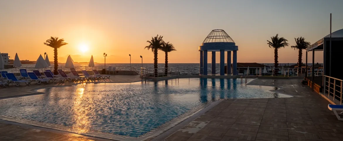 Dome Hotel (Girne)