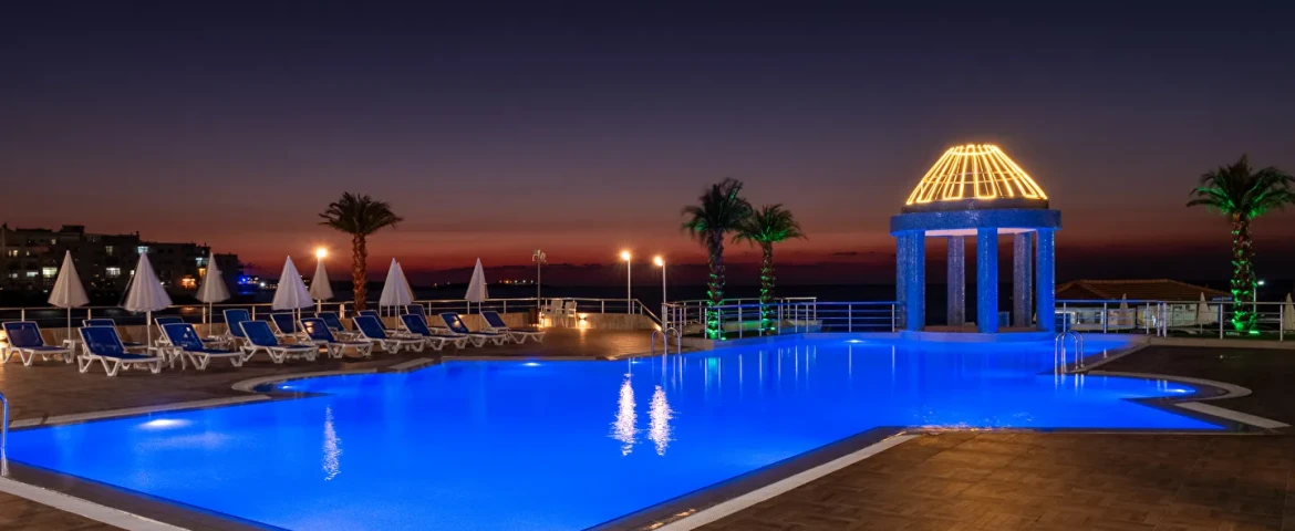 Dome Hotel (Girne)