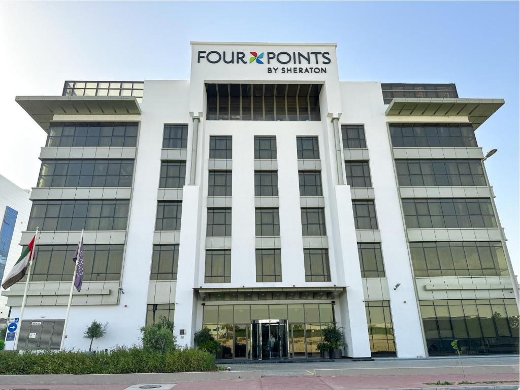 4* Four Points by Sheraton Production City, Dubai