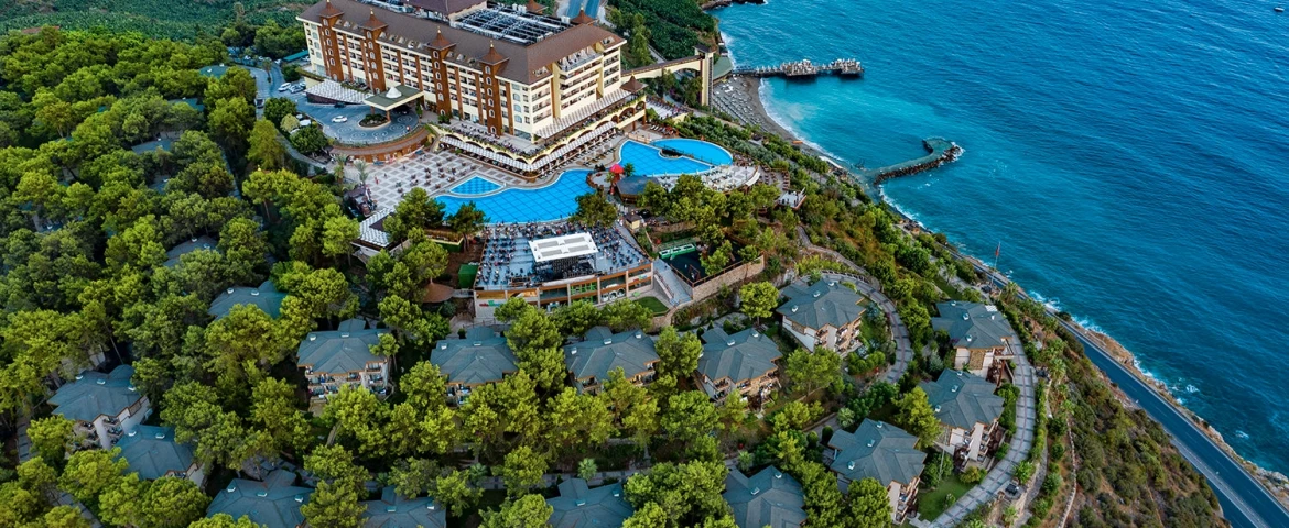 Utopia World Hotel