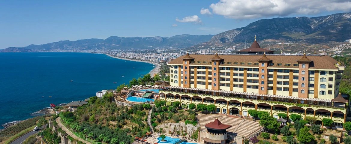 Utopia World Hotel