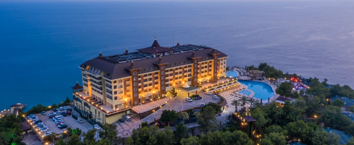 Utopia World Hotel