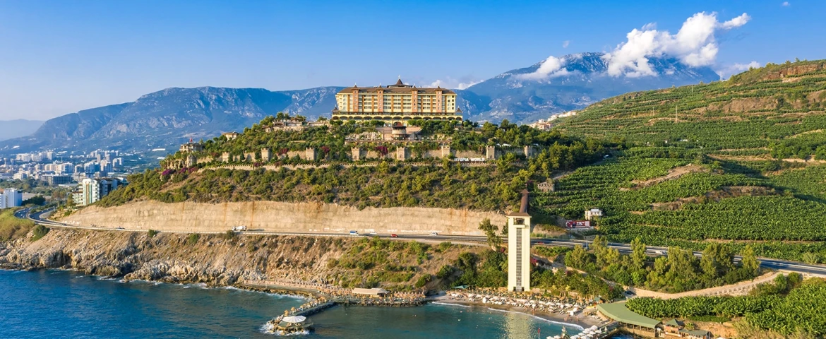 Utopia World Hotel