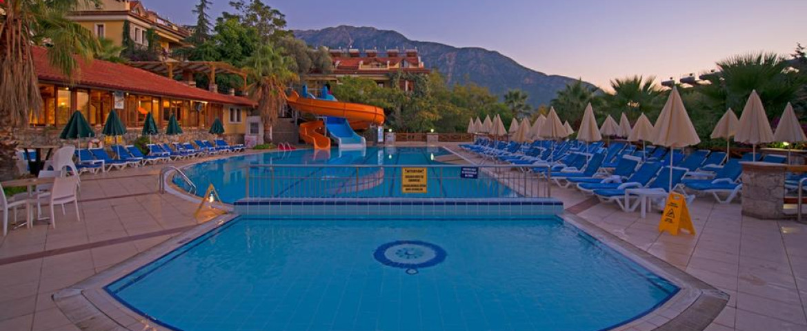 Perdikia Hill Hotel