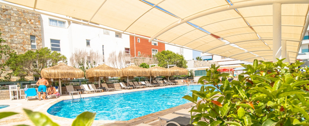 Tiana Beach Resort