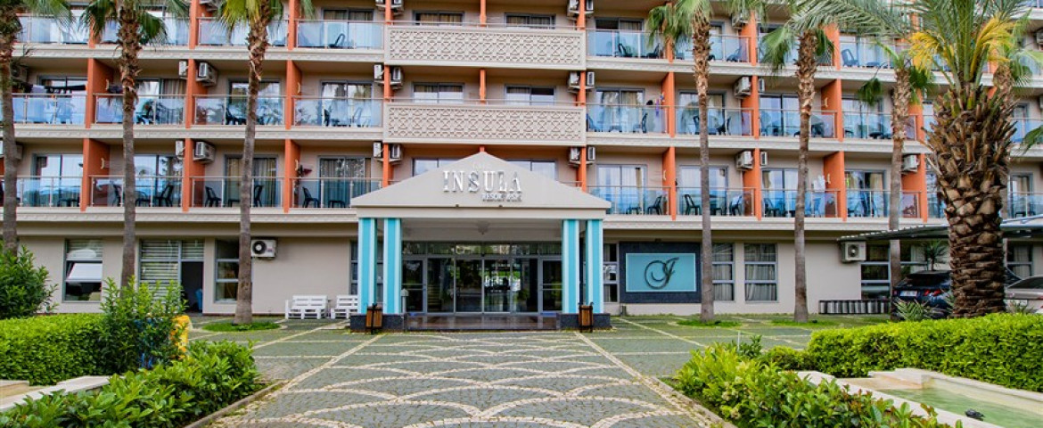 İnsula Resort & Spa