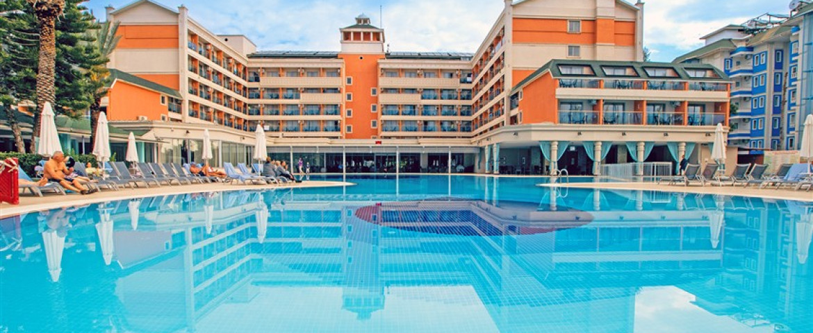 İnsula Resort & Spa
