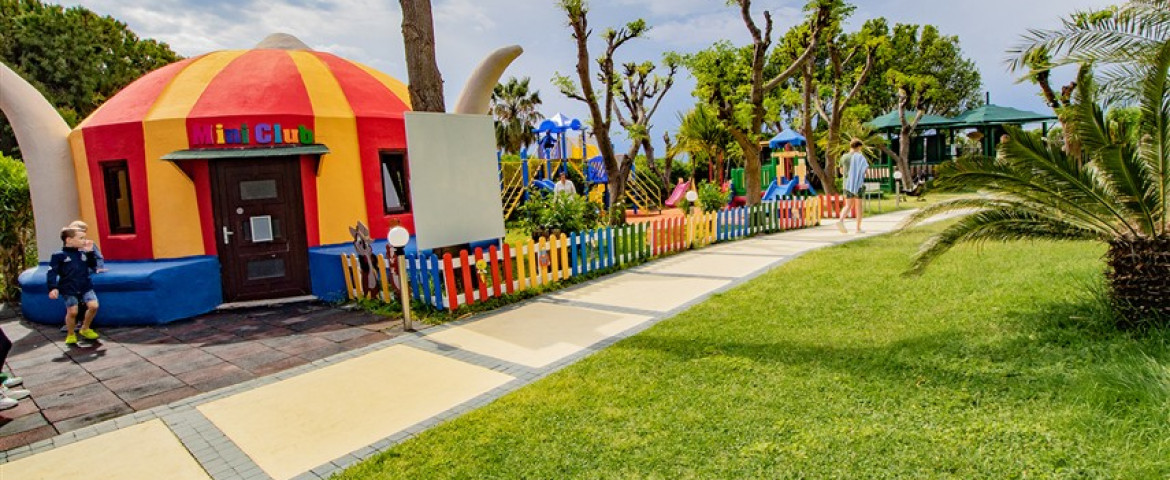 İnsula Resort & Spa