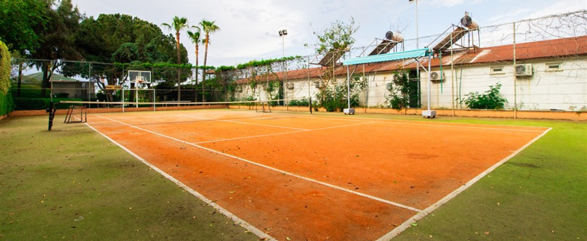 İnsula Resort & Spa