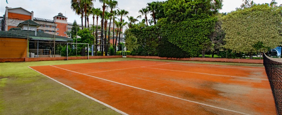 İnsula Resort & Spa