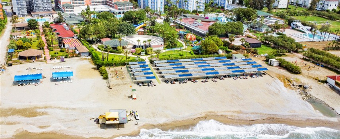 İnsula Resort & Spa
