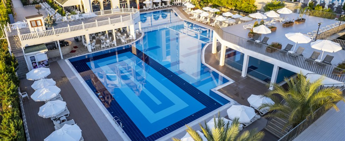 Jadore deluxe hotel & spa