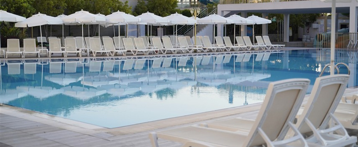 Jadore deluxe hotel & spa