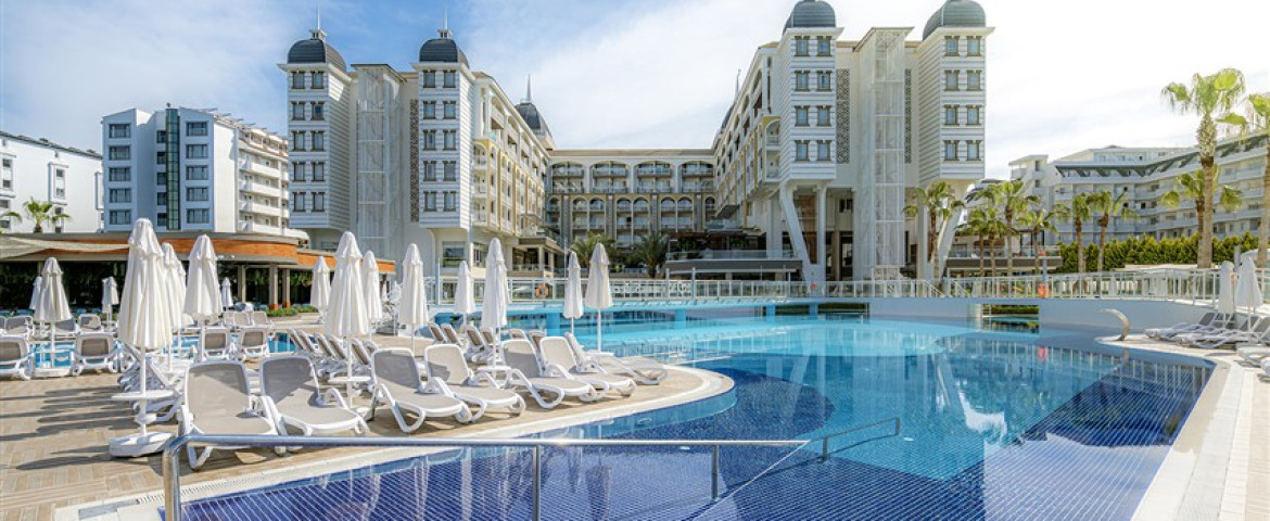 Kirman Sidera Luxury & Spa
