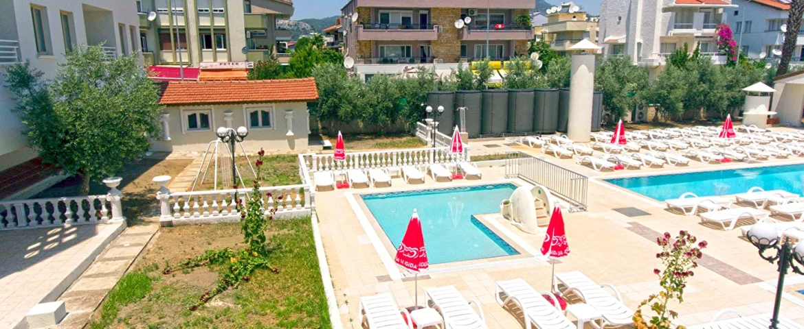 Club Koçer Apartments