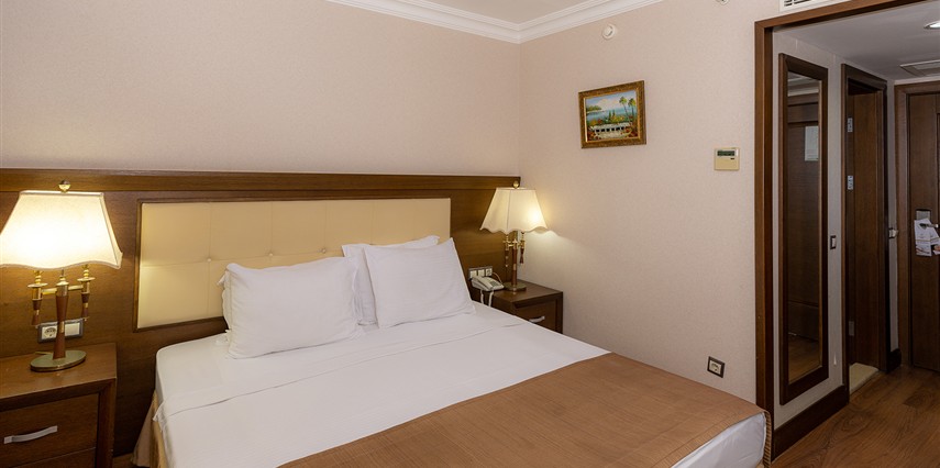 Latanya Park Resort