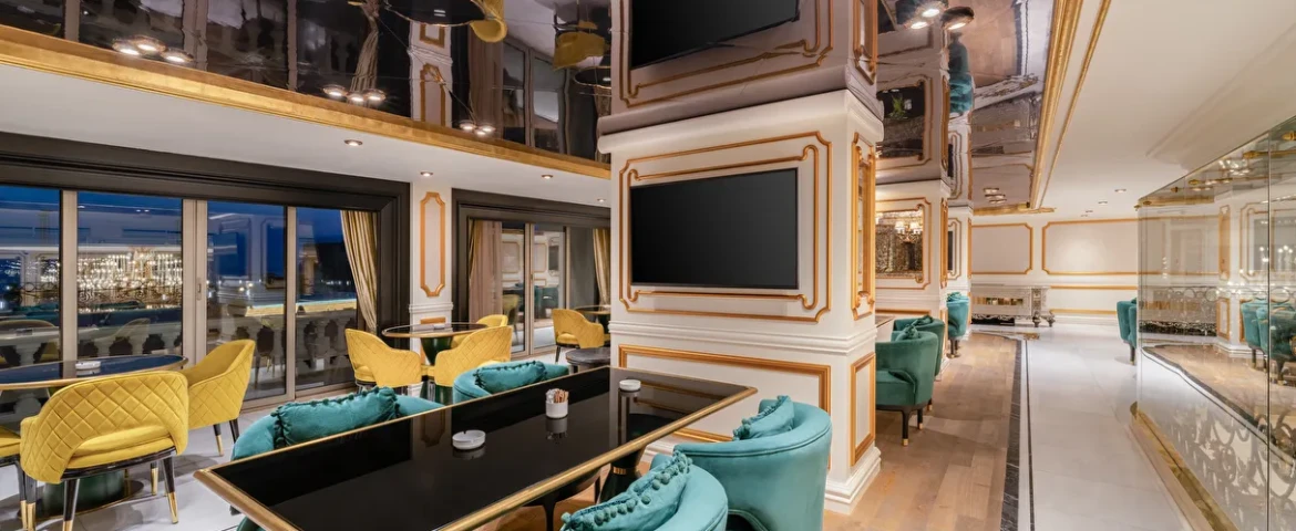 Les Ambassadeurs Hotel & Casino