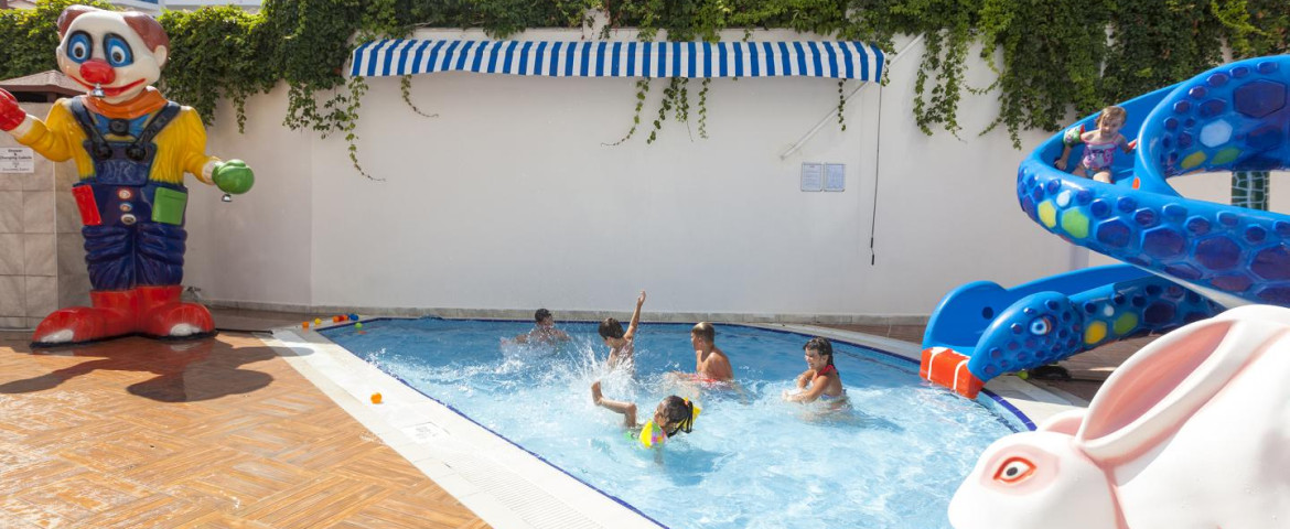 NARCİA RESORT SİDE