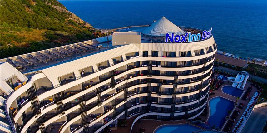 Noxinn Deluxe Hotel