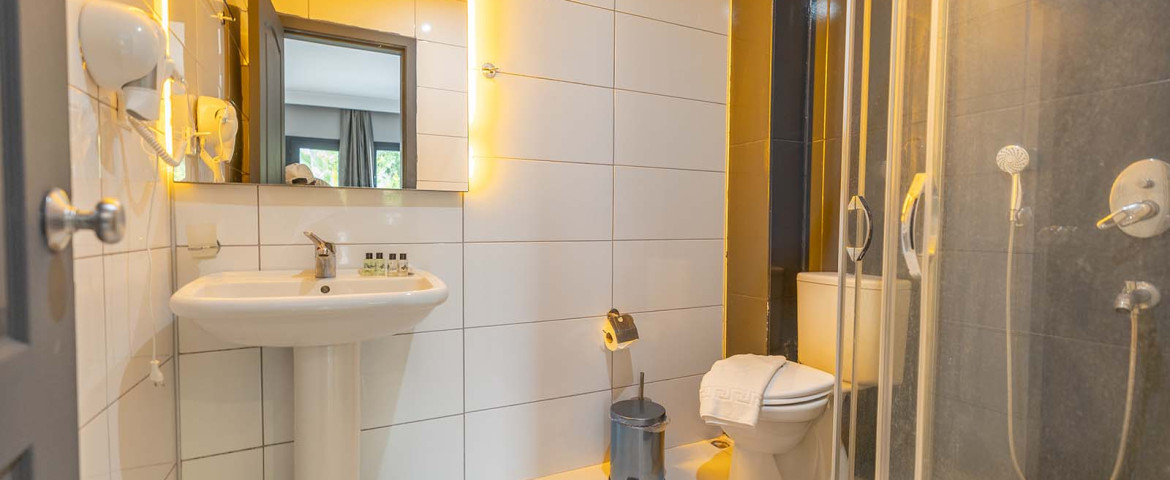 Ladonia Hotels Leo Beach Resort +16