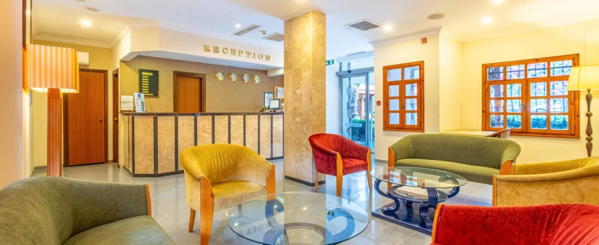 Perdikia Beach Hotel