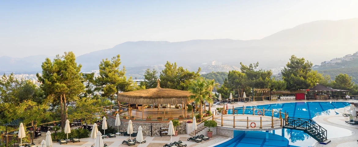 Utopia World Hotel