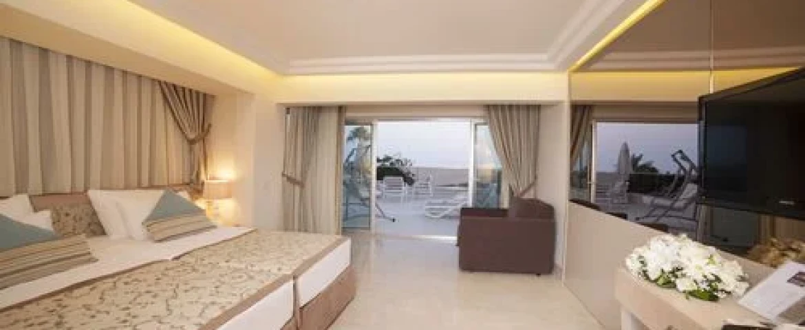 Xperia Saray Beach Hotel
