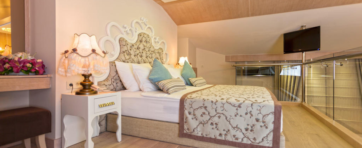 Xperia Saray Beach Hotel