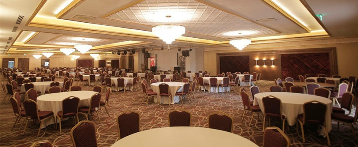 Side Crown Palace Hotel