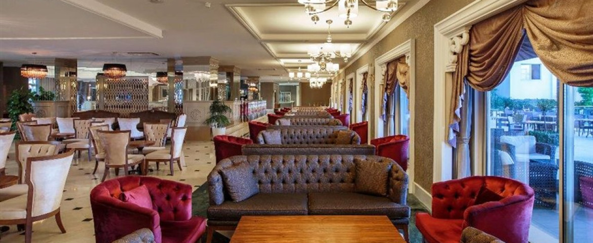 Side Crown Serenity Hotel