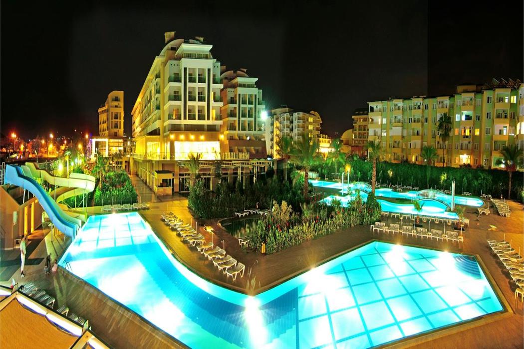 Hedef Resort & SPA