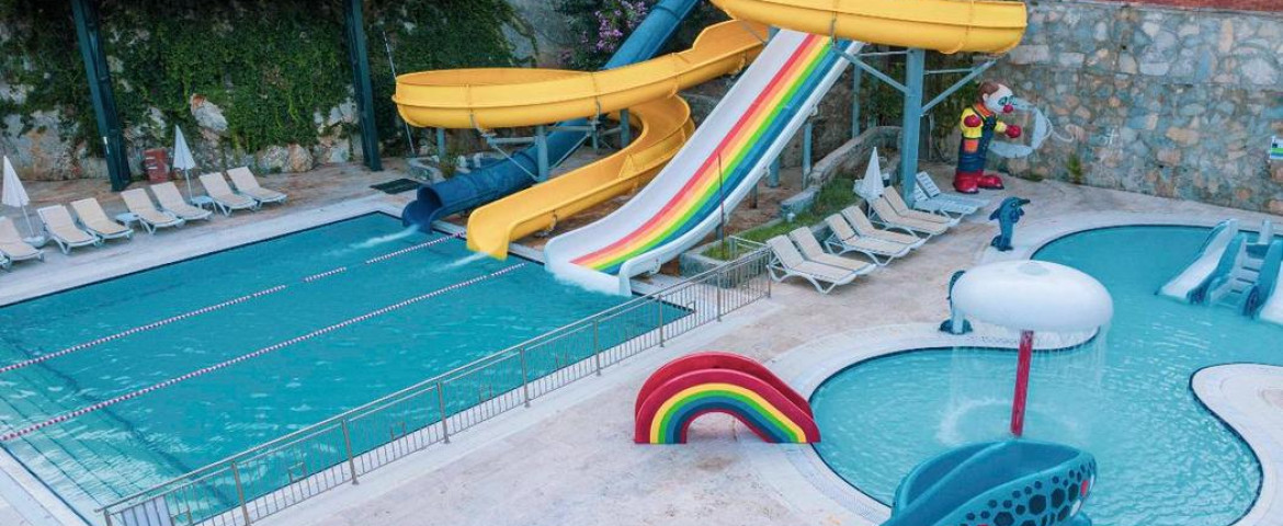 Ladonia Hotels Adakule