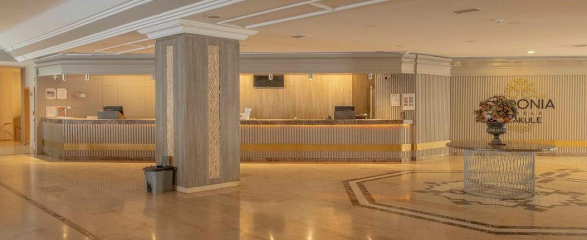 Ladonia Hotels Adakule