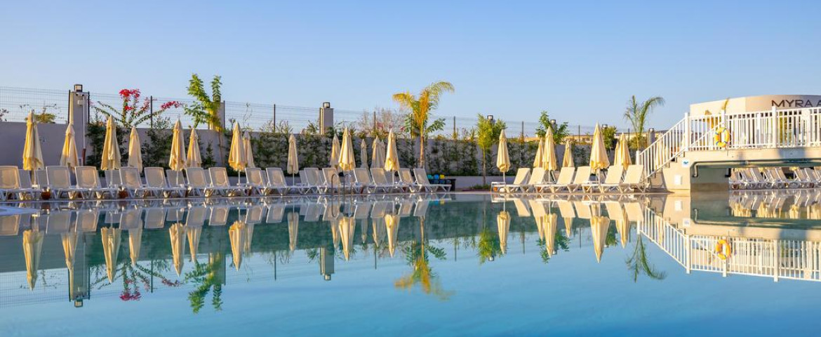 Side Moon Palace Hotel