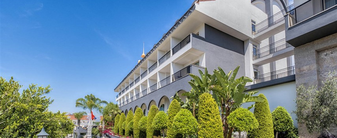 Well Palace Hotel