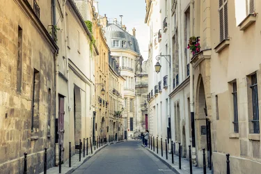 Ekspres Benelüks Paris Turu Pegasus İle Yaz Dönemi / 5 Gece Otel Konaklamalı / İstanbul Çıkışlı