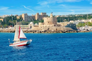 Rodos Adası Turu Feribot İle / 3 Gece Otel Konaklamalı / Muğla Çıkışlı