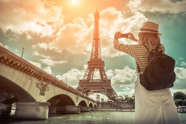 Yel Değirmenlerinden Eyfel'e Benelüks Paris Almanya Turu Thy İle / 7 Gece Otel Konaklamalı / İstanbul Çıkışlı