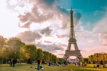 Paris Turu Pegasus İle Yaz Dönemi / 3 Gece Otel Konaklamalı / İstanbul Çıkışlı / 2027