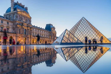 Paris Turu Pegasus İle / 3 Gece Otel Konaklamalı / İstanbul Çıkışlı