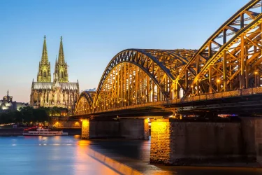 5 Ülke İle Benelüks Paris Köln Promo Turu Pegasus Hy İle / 7 Gece Otel Konaklamalı / İstanbul Çıkışlı