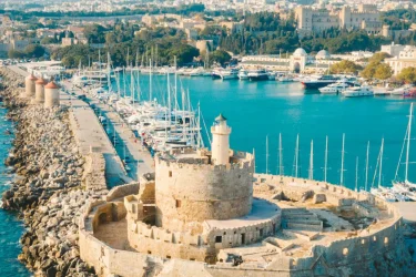 Rodos Adası Turu Feribot İle / 4 Gece Otel Konaklamalı / Marmaris Çıkışlı
