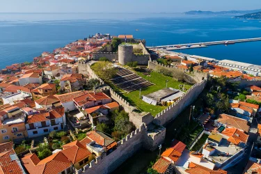 Kavala Drama Ve Noel Baba Köyü Turu Otobüs İle / 1 Gece Otel Konaklamalı / İstanbul Çıkışlı